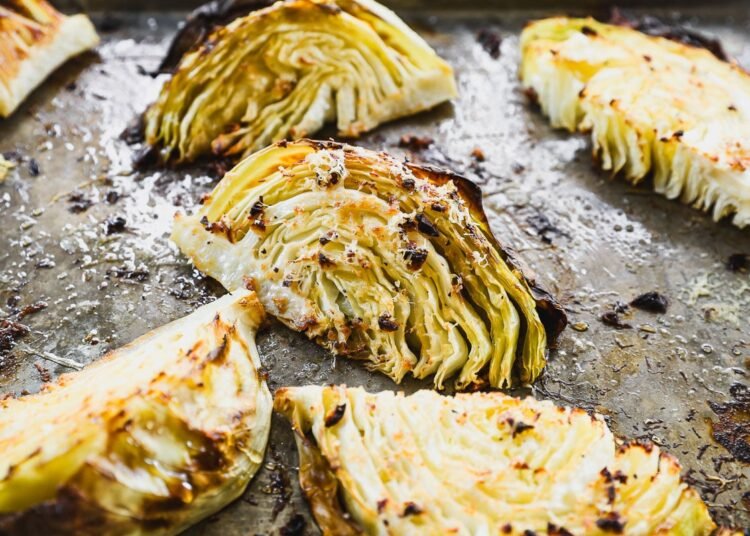 18 Cabbage Recipes You will Placed on Repeat – WellPlated.com