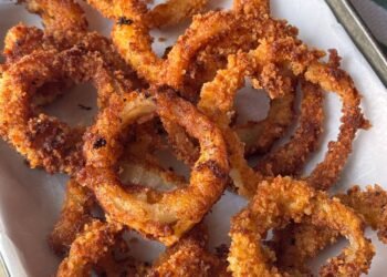 ONION RINGS – The Southern Woman Cooks