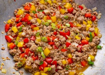 Candy Chili Floor Rooster – Closet Cooking