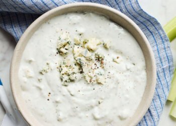 Selfmade Blue Cheese Dressing Recipe