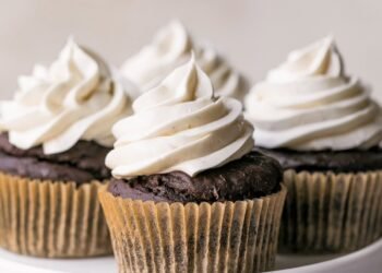 Chocolate Cupcakes (Made with Cake Combine)