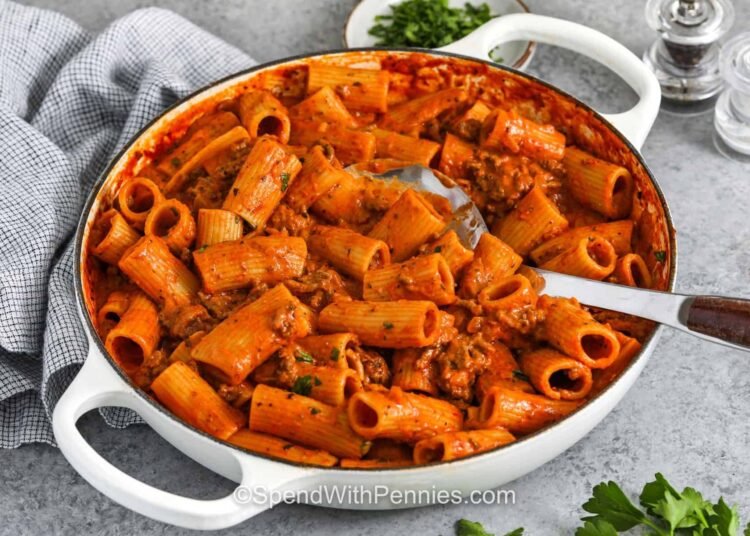 Creamy Floor Beef Pasta