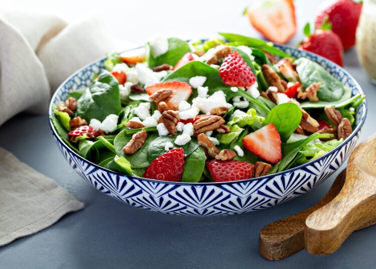 Strawberry Spinach Salad – SHK