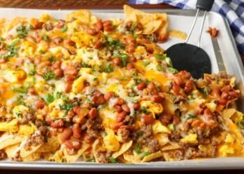 Breakfast Nachos – Barefeet within the Kitchen