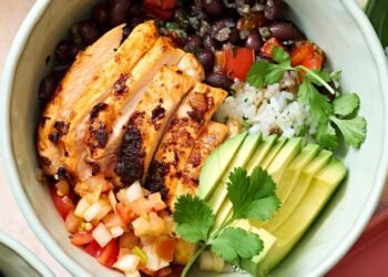 Rooster Taco Bowls (Excessive-Protein, Excessive-Fiber)