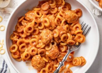 Spaghetti Os and Meatballs (One-Pan Do-it-yourself Recipe)