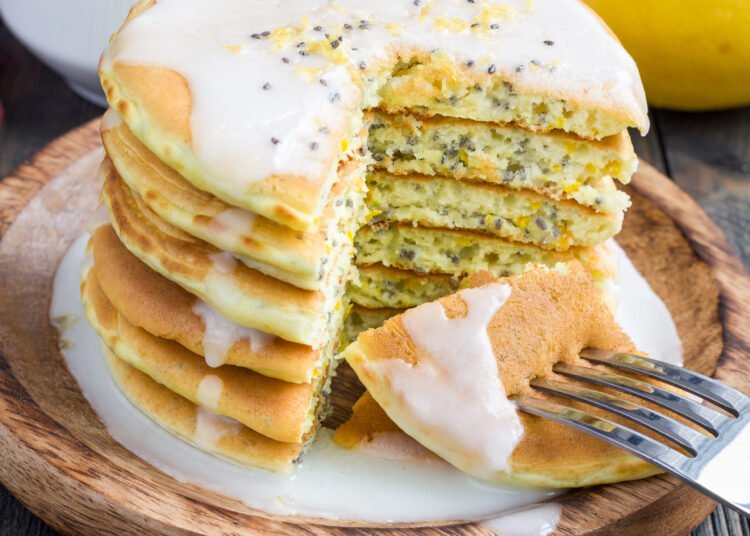 Lemon Chia Seed Pancakes – SHK