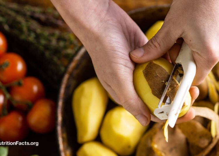 Why Cooling Potatoes Lowers Their Glycemic Load