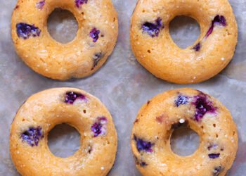 Blueberry Baked Donuts – Refined Sugar Free!