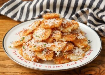 Smashed Tater Tots – Barefeet within the Kitchen