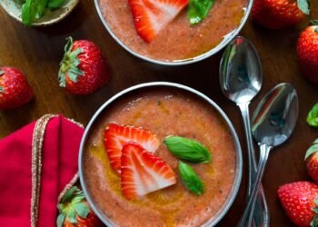 Strawberry Gazpacho – Chocolate Coated Katie