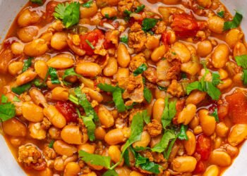 Charro Beans – Closet Cooking