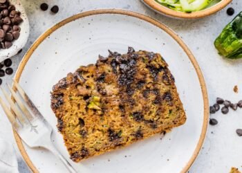 Chocolate Chip Zucchini Bread (Simple and Moist)