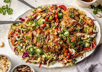 Taste-Packed Sesame Hen Salad (over 30g of protein!)
