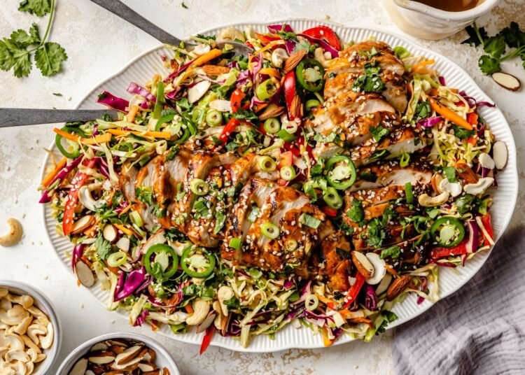 Taste-Packed Sesame Hen Salad (over 30g of protein!)