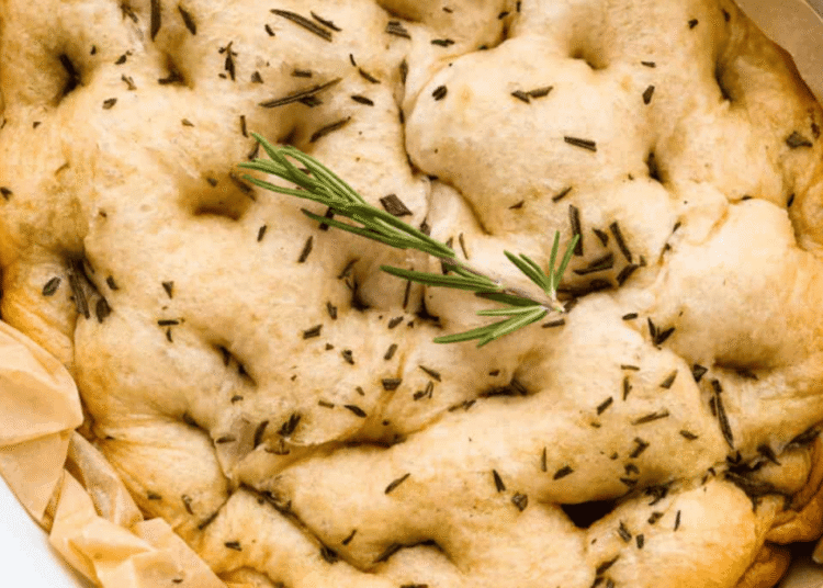 Sluggish Cooker Focaccia Bread (Straightforward Recipe)
