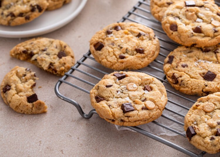 Salted Caramel Chocolate Chip Cookies